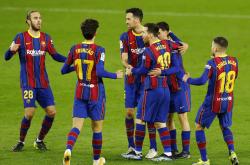 lol季中赛-加拿大逆转日本，科曼惊艳世界的简单介绍