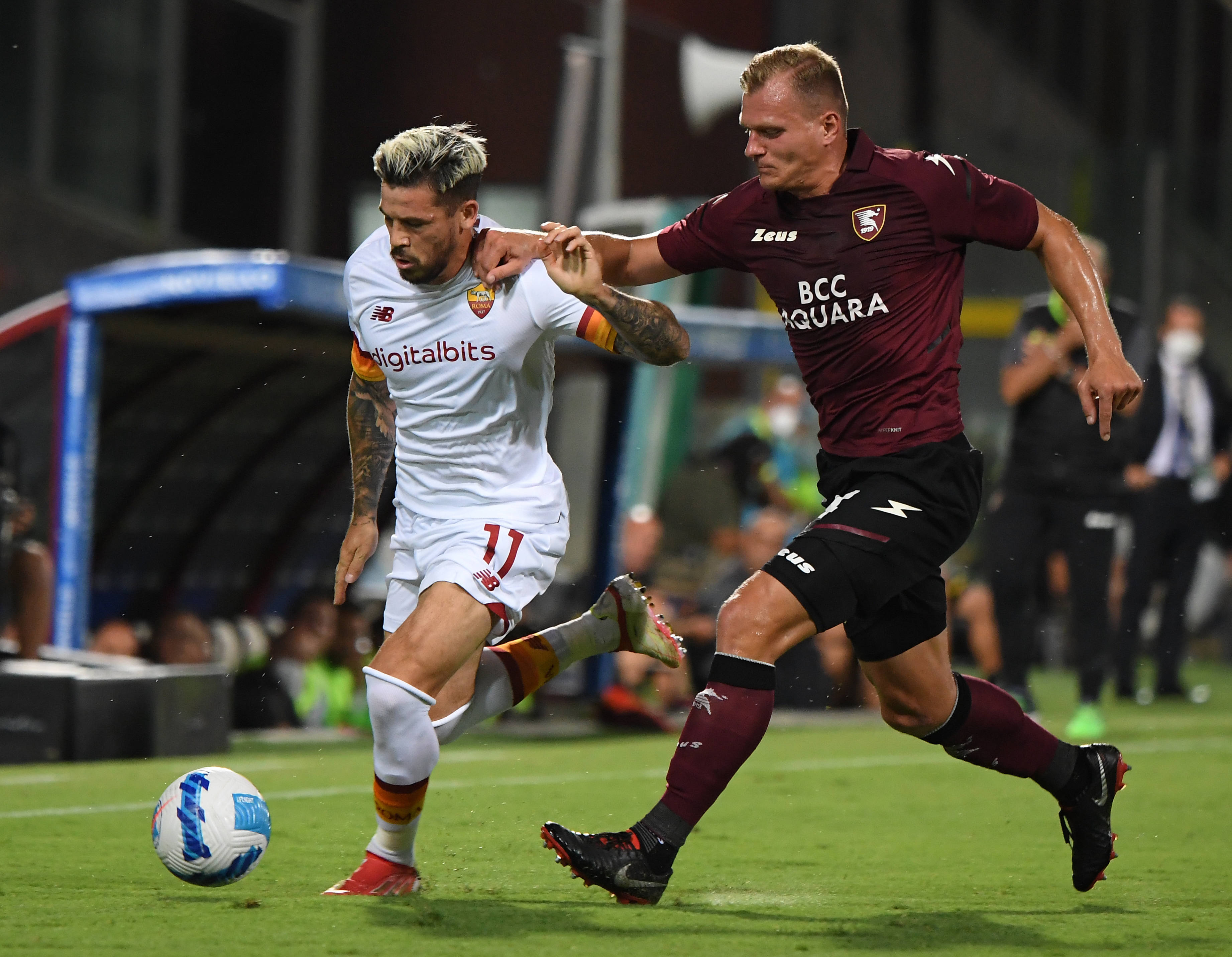 关于芬兰队备战欧洲比赛，展现无畏拼搏精神的信息