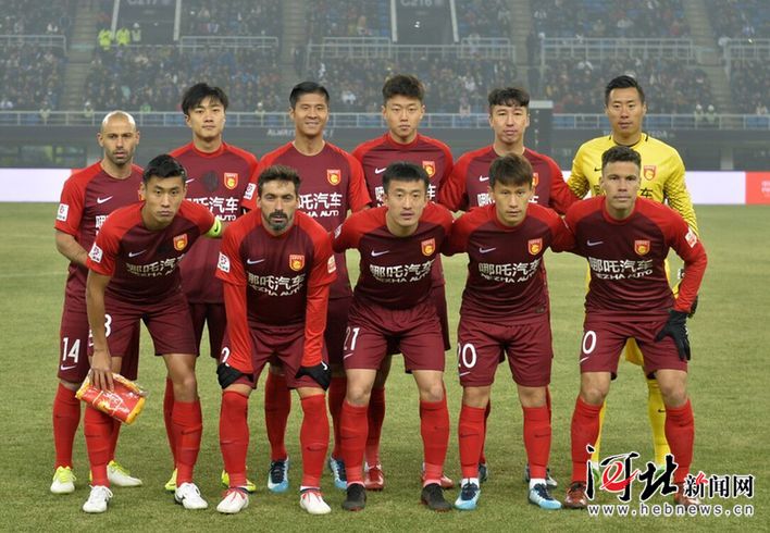 河北华夏幸福客场憾负,中超排名逐渐下滑 河北华夏幸福客场憾负,中超排名逐渐下滑