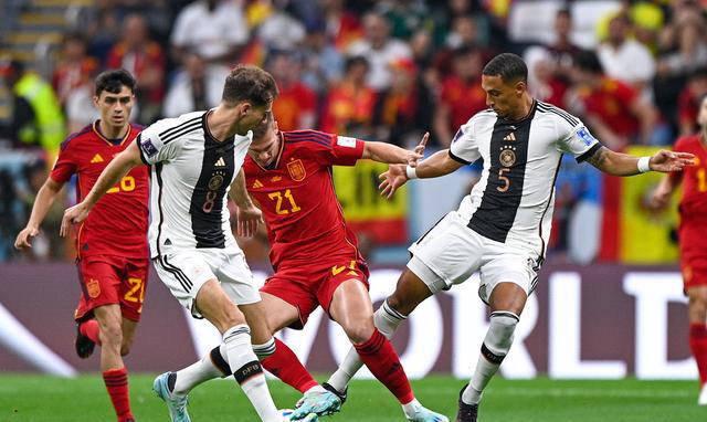 德国运动员表现强劲，实现全胜