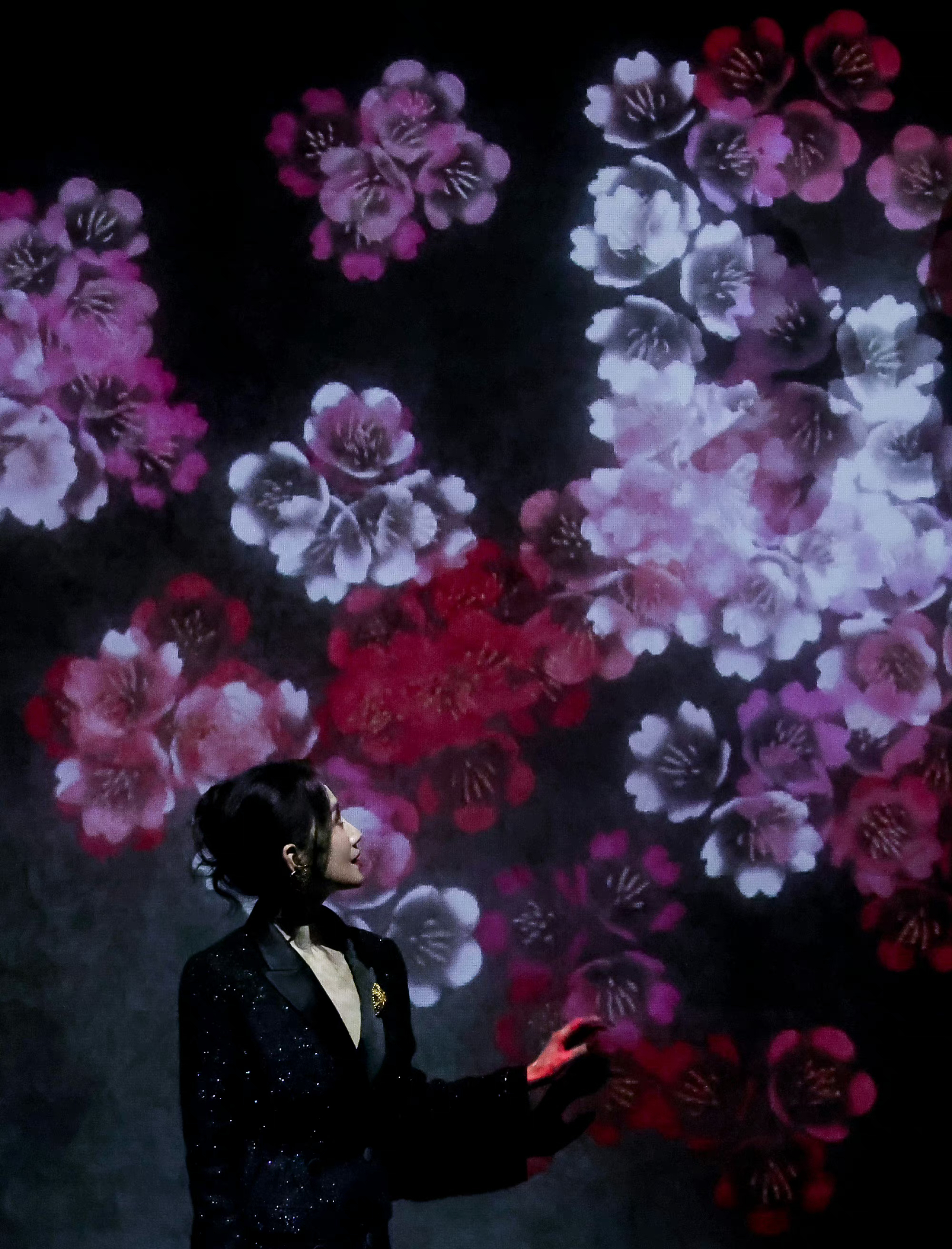 包含惊艳瞬间：精彩瞬间回放令人回味无穷的词条