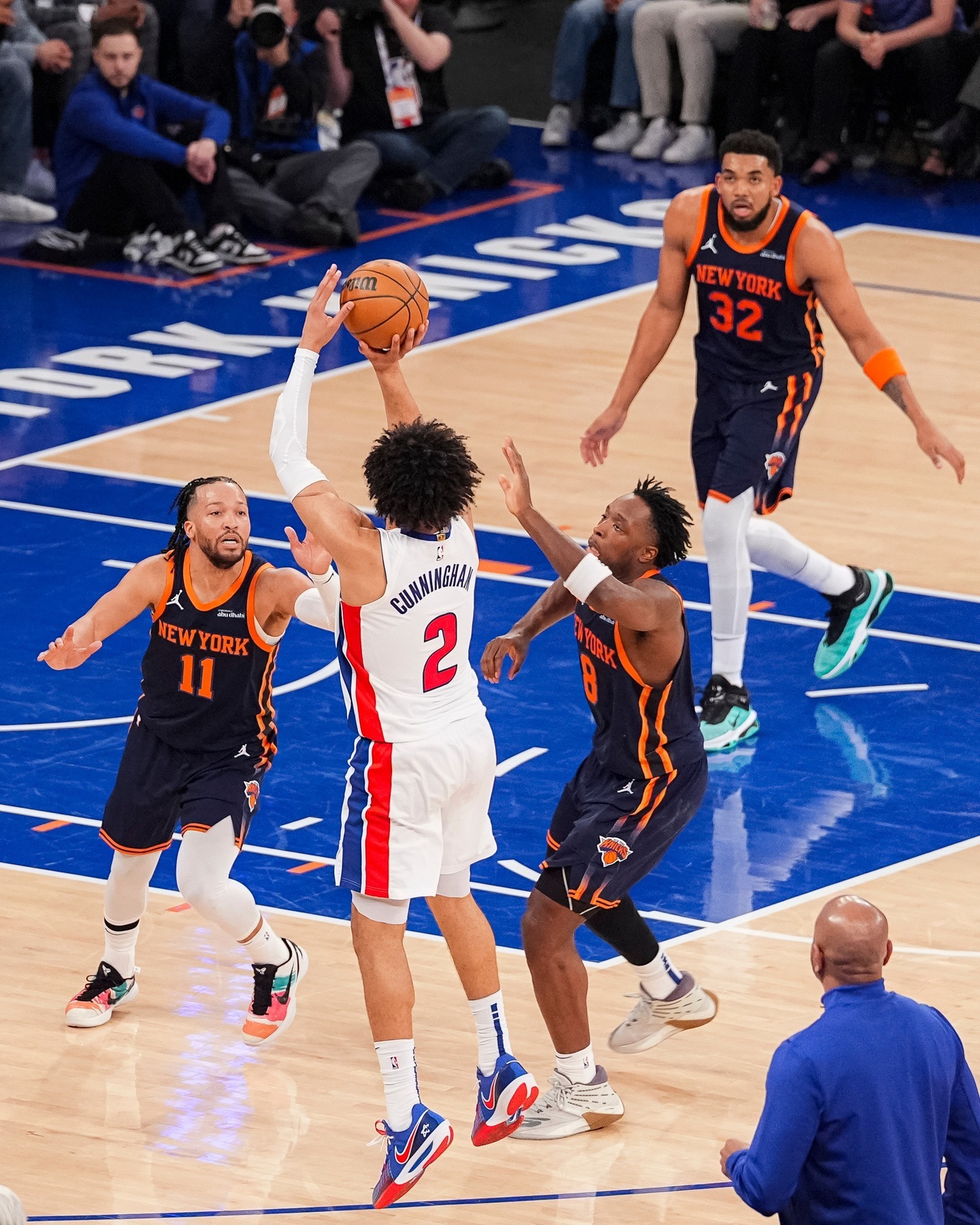 尼克斯惨败篮网，遭遇三连败